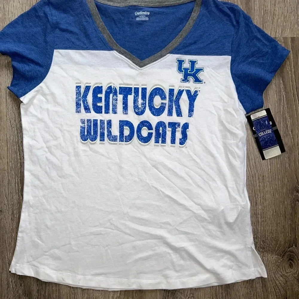 Brand New Women Kentucky V-Neck Shirt